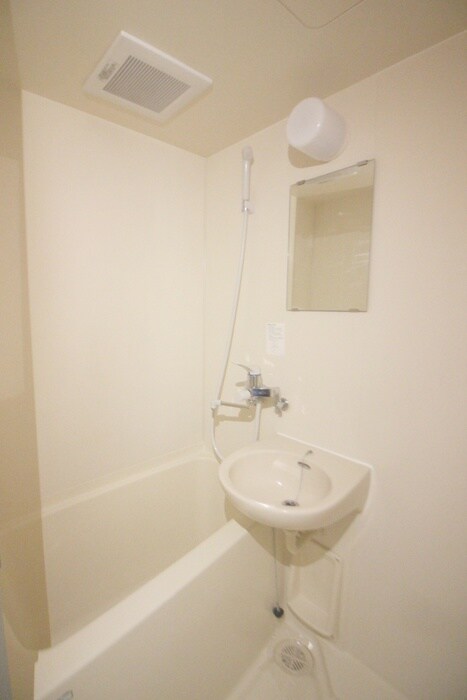 物件内観写真8　(バス／シャワールーム等)