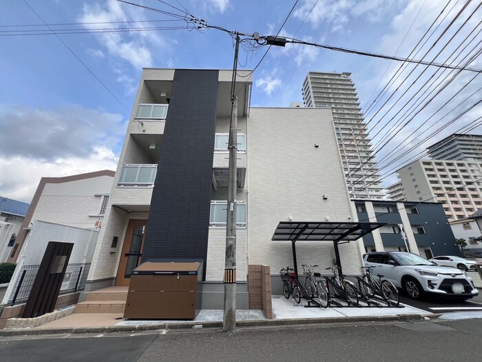 物件外観写真1　(外観写真)