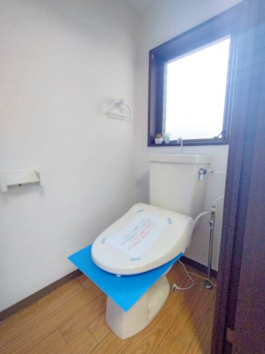 物件内観写真9　(トイレ)