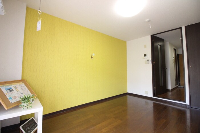 物件内観写真13　(居室)