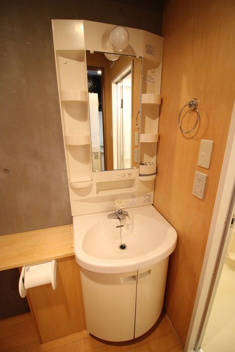 物件内観写真10　(洗面)