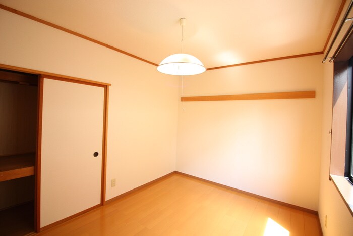 物件内観写真17　(居室)