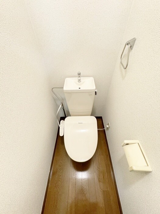 物件内観写真10　(トイレ)