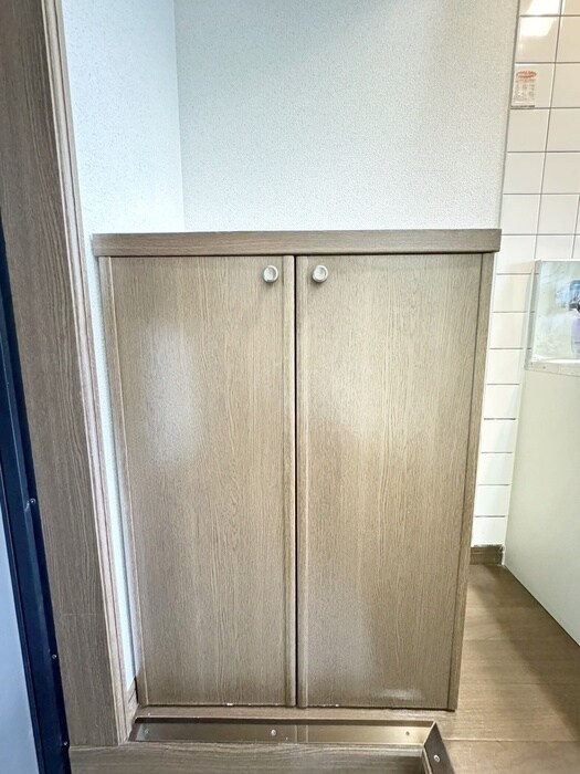 物件内観写真14　(靴箱)