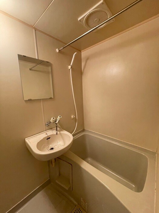 物件内観写真11　(バス／シャワールーム等)