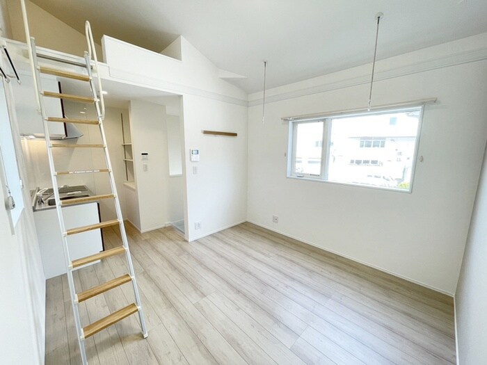 物件内観写真8　(居室)