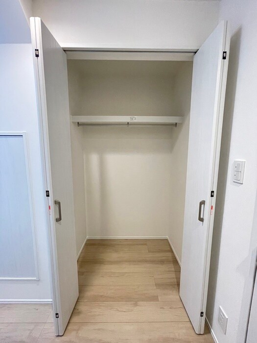 物件内観写真10　(収納)