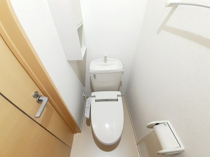 物件内観写真9　(トイレ)