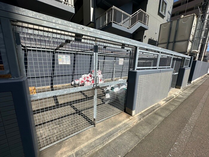 物件外観写真6　(建物設備)