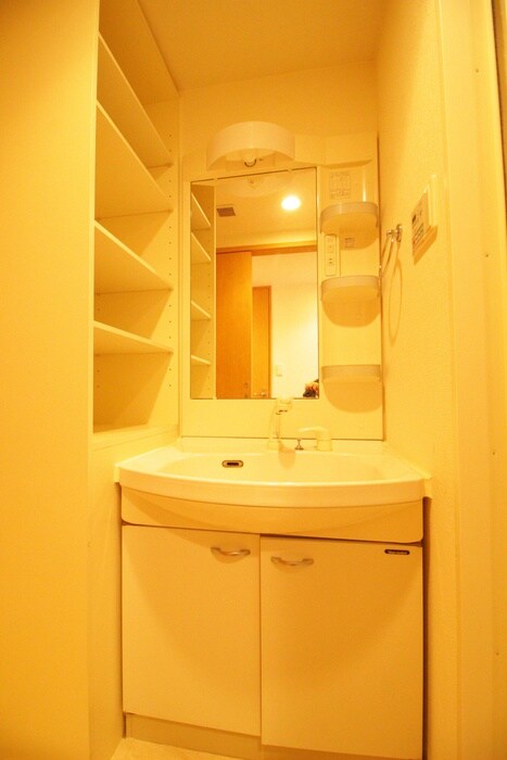 物件内観写真11　(洗面)