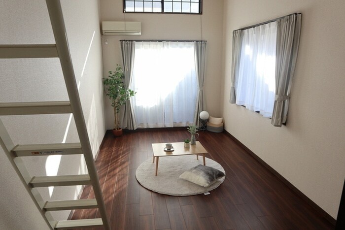 物件内観写真7　(居室)