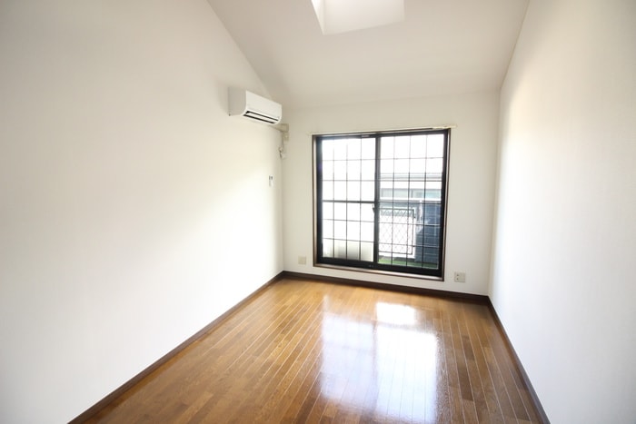 物件内観写真10　(居室)