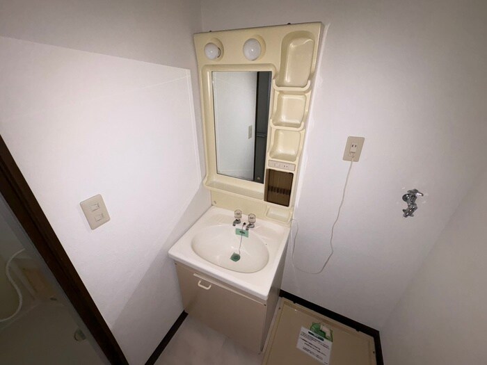 物件内観写真14　(洗面)