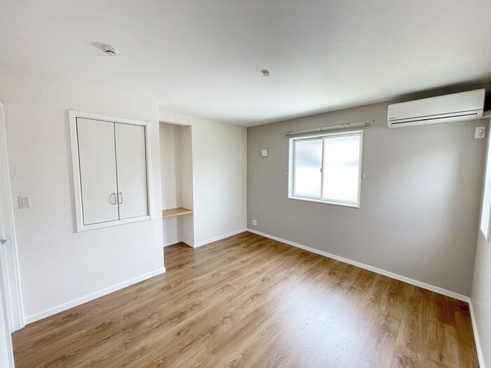 物件内観写真8　(居室)