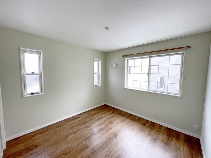 物件内観写真19　(居室)