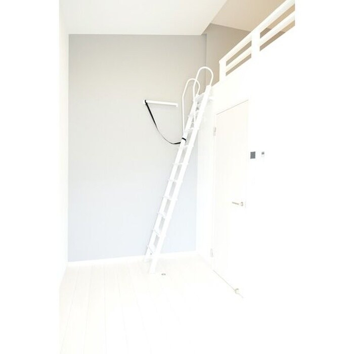 物件内観写真6　(居室)