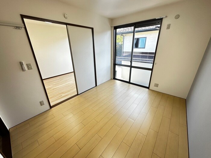 物件内観写真8　(居室)