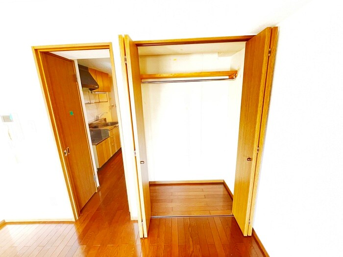 物件内観写真9　(収納)