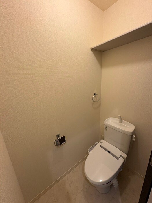 物件内観写真11　(トイレ)