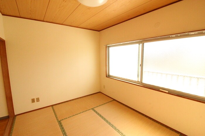 物件内観写真9　(居室)