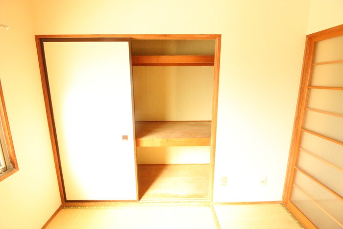 物件内観写真16　(収納)