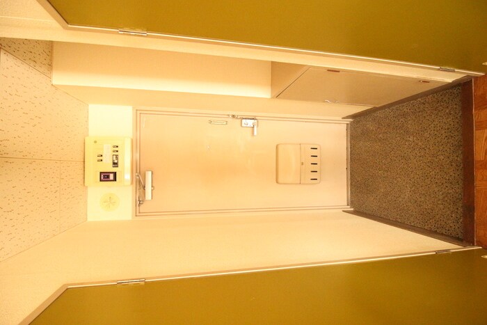 物件内観写真19　(玄関)