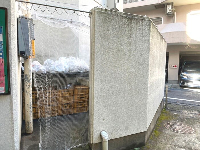 物件外観写真6　(外観写真)