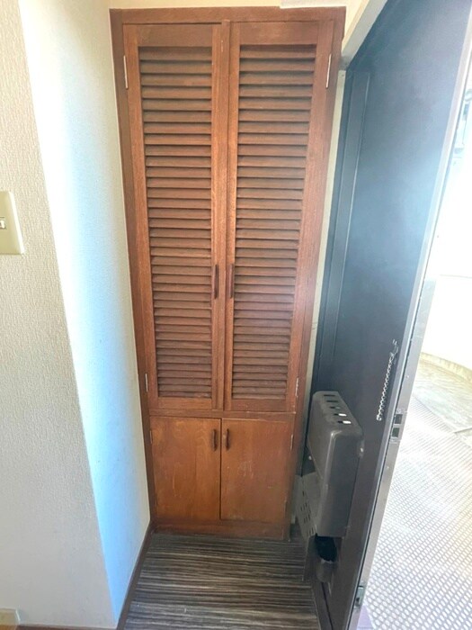 物件内観写真20　(室内からの展望)