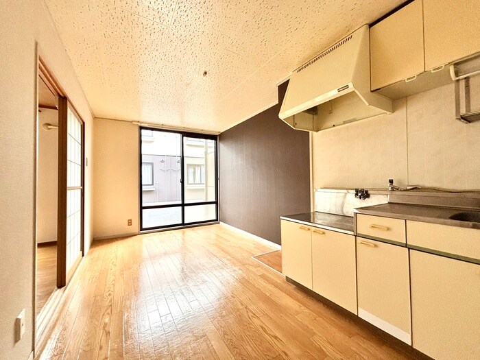 物件内観写真8　(居室)