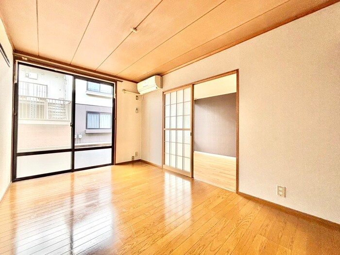 物件内観写真9　(居室)