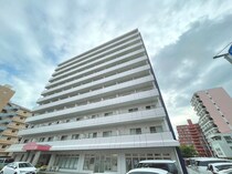 ベルシティ榴ヶ岡の外観写真