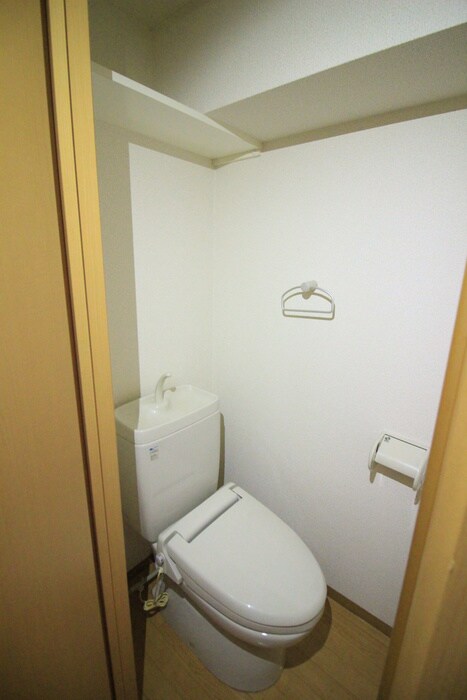 物件内観写真13　(トイレ)