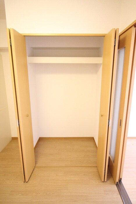 物件内観写真18　(収納)