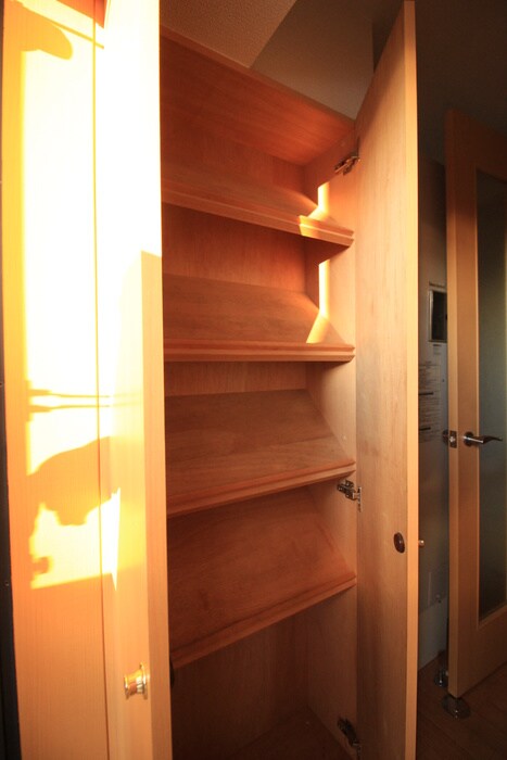 物件内観写真18　(靴箱)