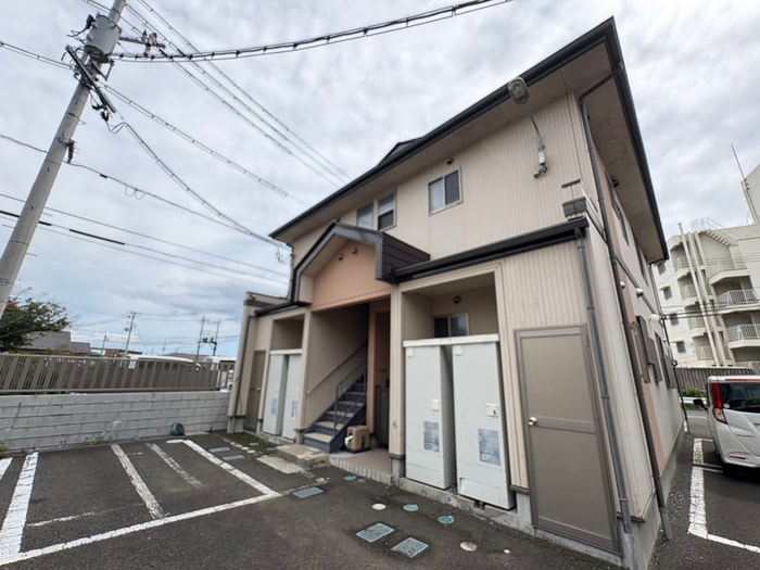 物件外観写真3　(外観写真)