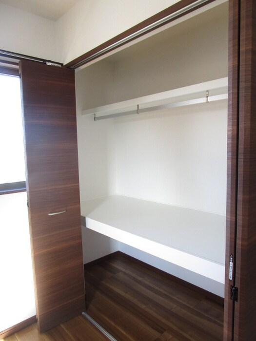 物件内観写真8　(収納)