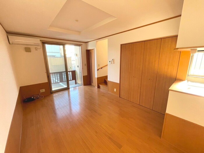 物件内観写真8　(居室)