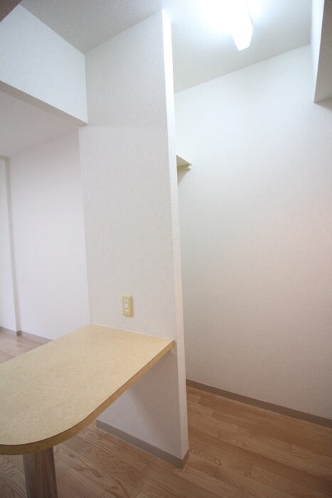 物件内観写真14　(内観写真)