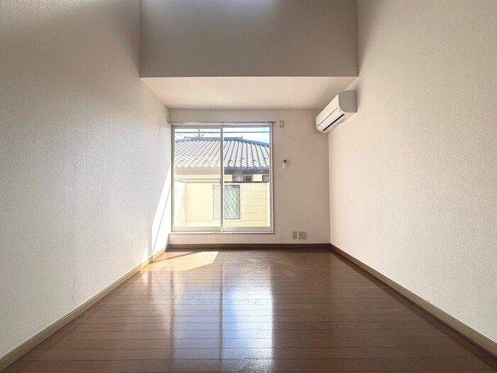 物件内観写真16　(居室)