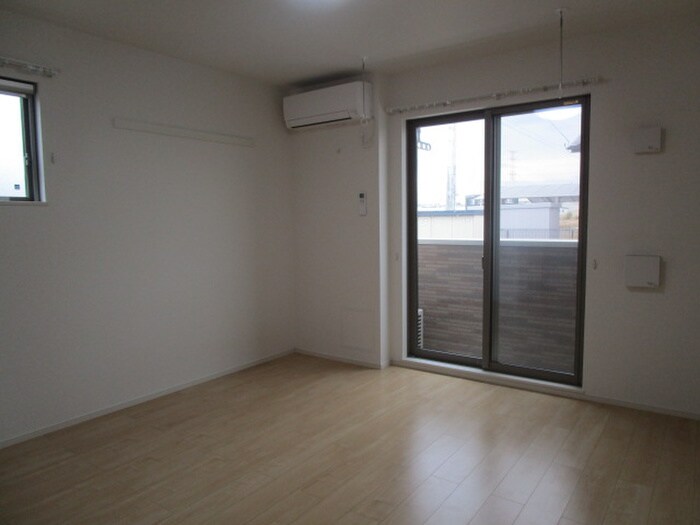 物件内観写真17　(居室)