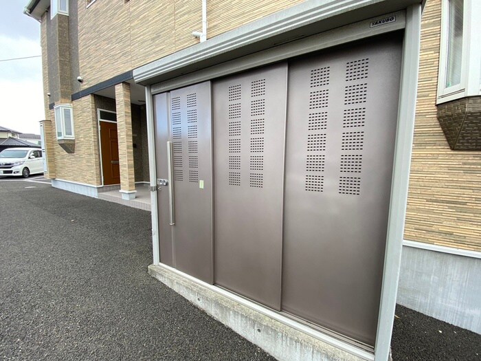 物件外観写真6　(建物設備)