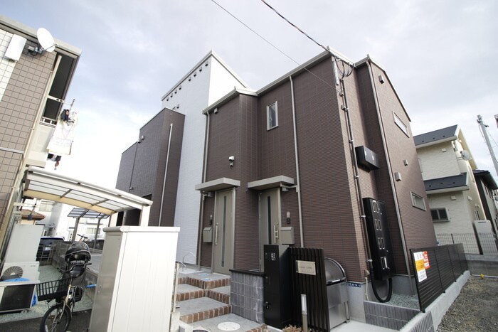 物件外観写真1　(外観写真)