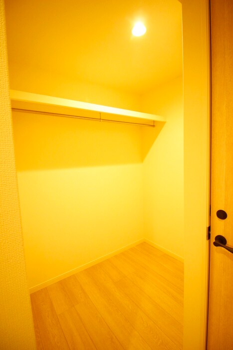 物件内観写真17　(収納)