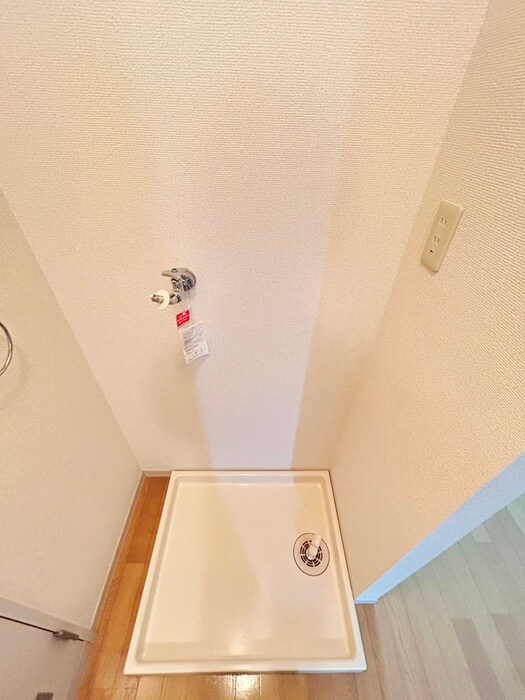 物件内観写真19　(洗濯機置場)