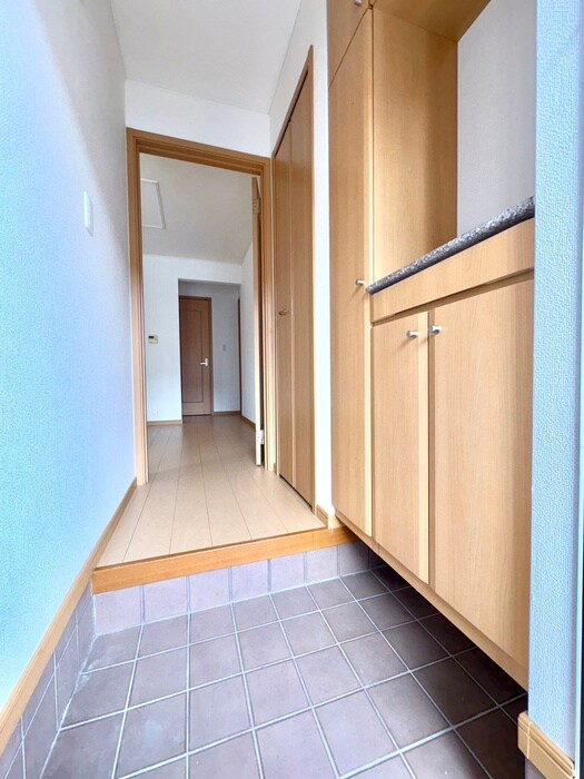 物件内観写真14　(廊下)