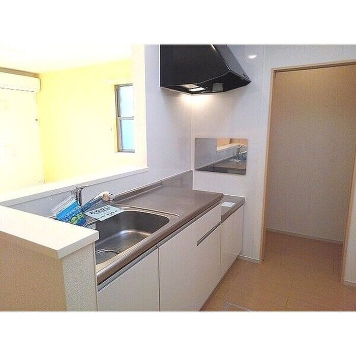 物件内観写真4　(キッチン)