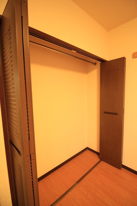 物件内観写真11　(収納)