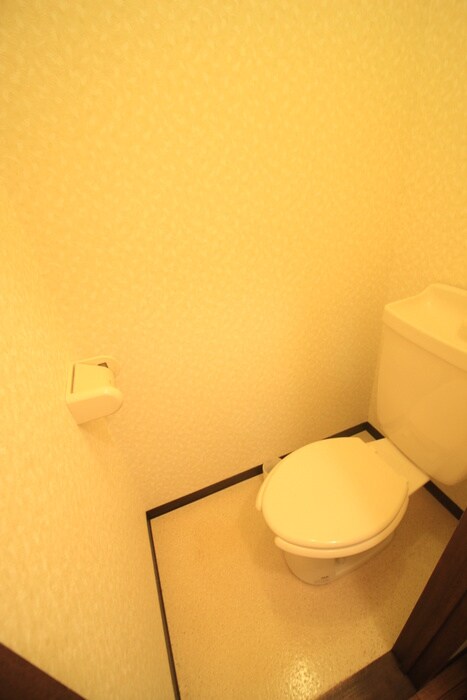 物件内観写真14　(トイレ)