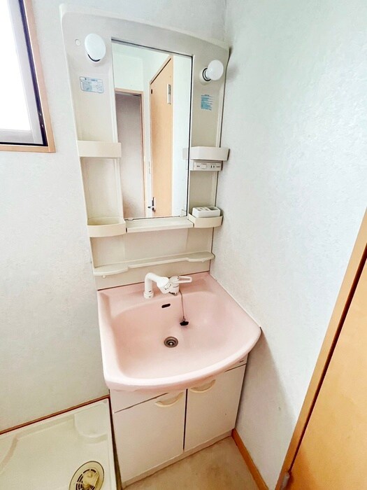 物件内観写真13　(洗面)