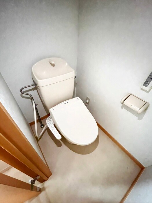 物件内観写真15　(トイレ)